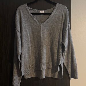 Auden grey women’s sweater size M